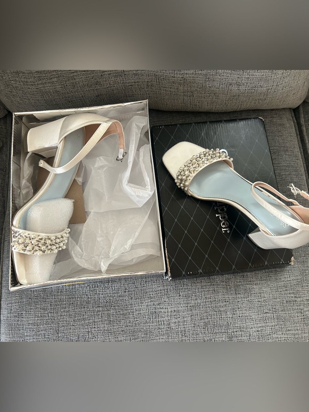 NWT- Pearl-Embellished White Strappy Block Heel Sandals- size 9
